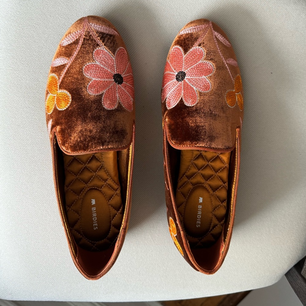 Birdies Women’s flats - The Starling in Cider Floral size 9